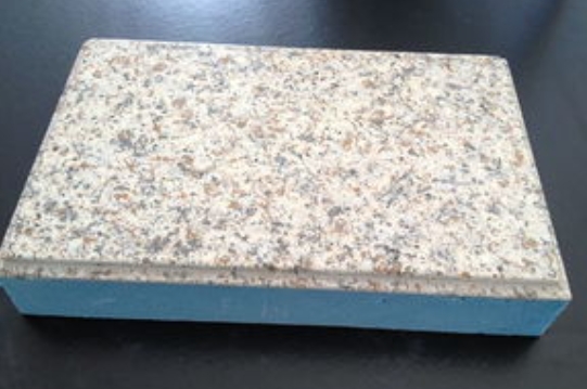 DC-多彩仿石保温装饰一体板